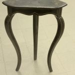 834 7197 CONSOLE TABLE